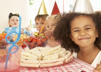 Top 5 Ideas to Make Your Kid’s an environmentally conscious